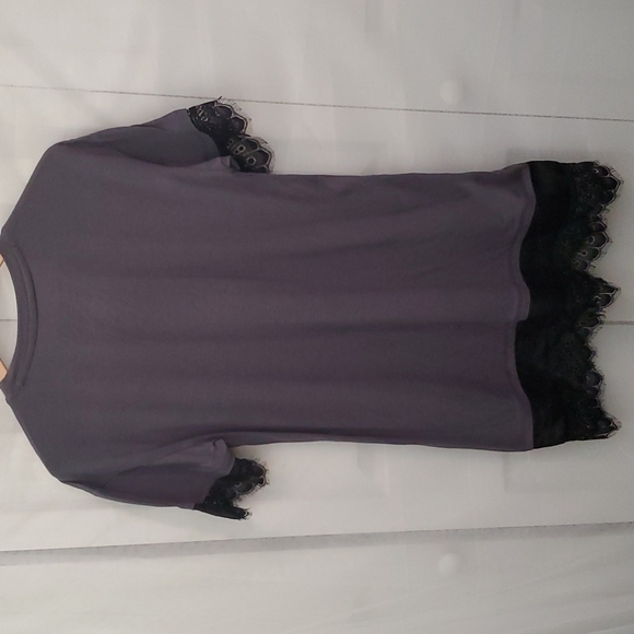 Always On Tour Lace Fringe Band Tee Tunic NWOT - Picture 4 of 7